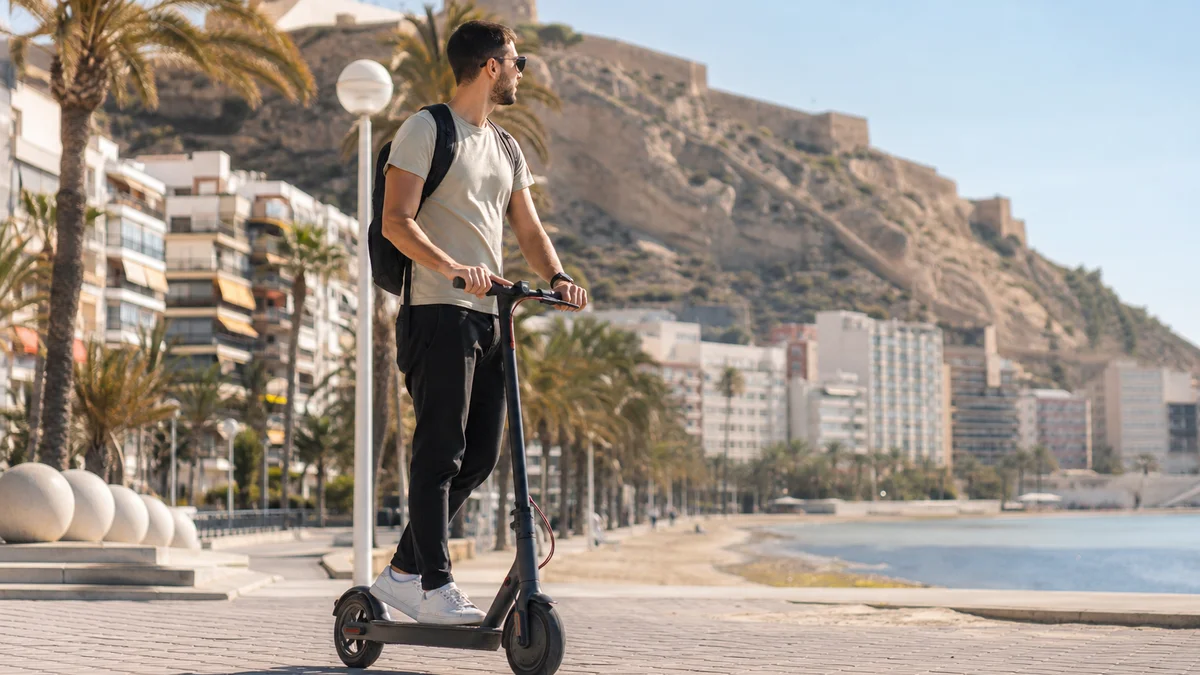 Patinete eléctrico Alicante: normativa desde octubre